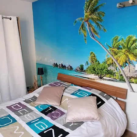 Bougard Le Cocteau Bed & Breakfast
