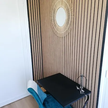 Bougard Nocleg ze śniadaniem